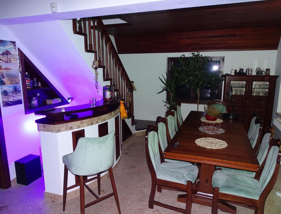 Ole Apartment - Get Your Energy For Free! Coffee And Tea On The House Тимишоара Екстериор снимка