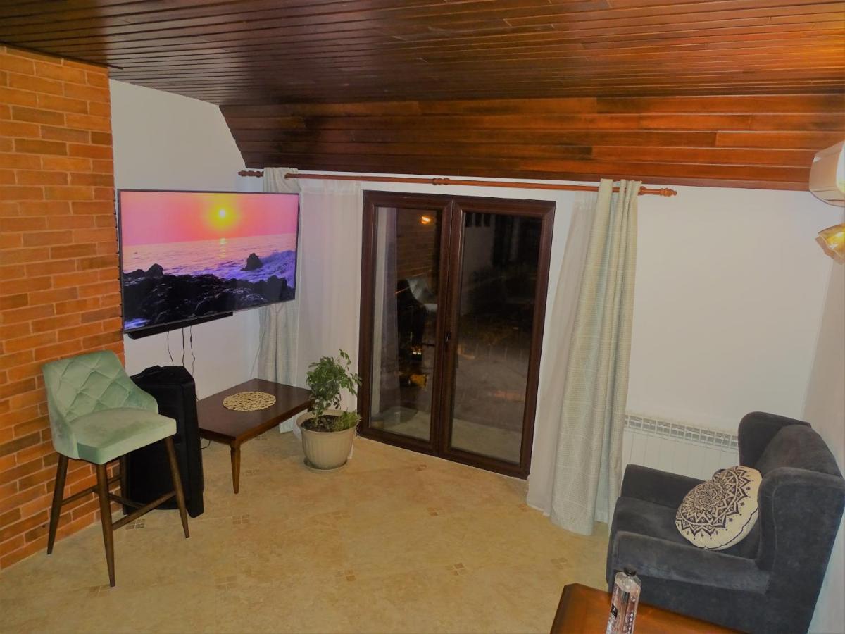 Ole Apartment - Get Your Energy For Free! Coffee And Tea On The House Тимишоара Екстериор снимка